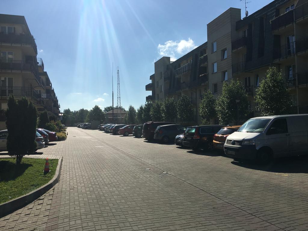 Apartament W Wesolej Varşovia Exterior foto