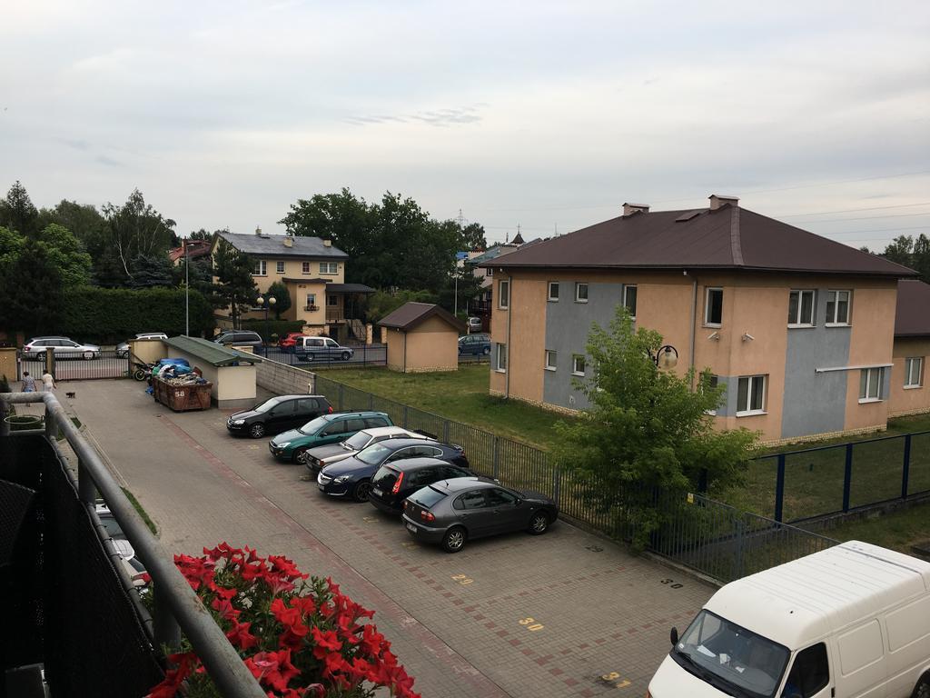 Apartament W Wesolej Varşovia Exterior foto