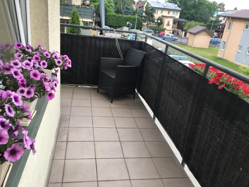 Apartament W Wesolej Varşovia Exterior foto